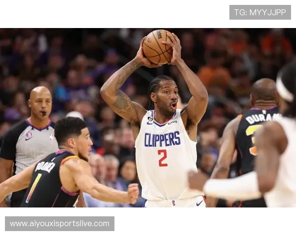 伦纳德二月状态火热，快船进攻体系唯一稳定支柱